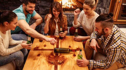 Flirtspiele und -techniken