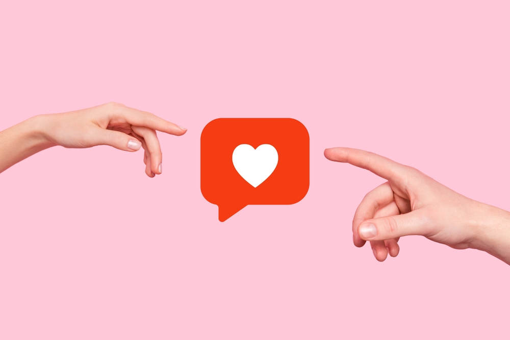 Onlinedating - Zwei Menschen treffen sich